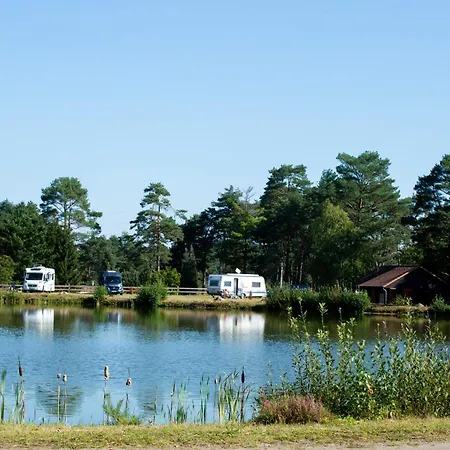 אתר קמפינג Naturcamping Lueneburger Heide - & Tiny Haeuser סולטאו