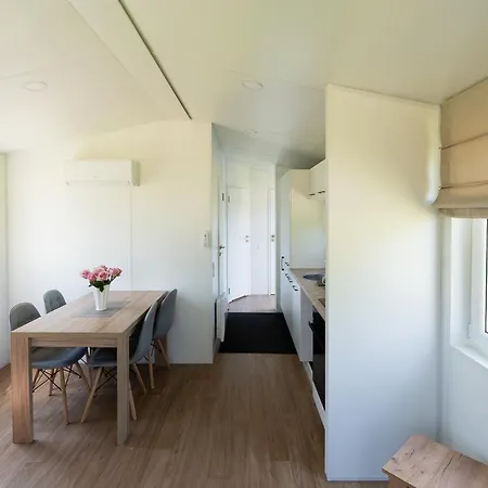 Naturcamping Lueneburger Heide - & Tiny Haeuser Soltau