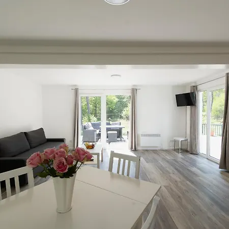 Naturcamping Lueneburger Heide - & Tiny Haeuser Camping *